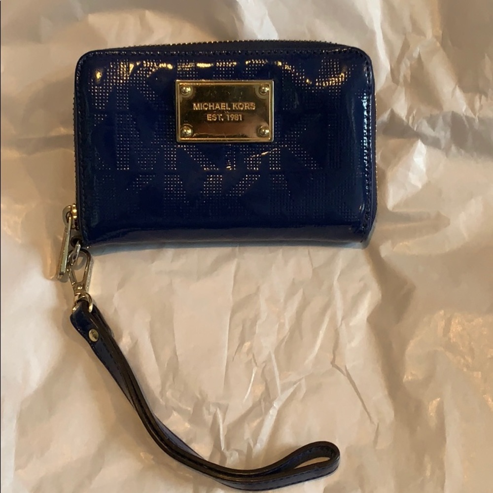Michael Kors wristlet
